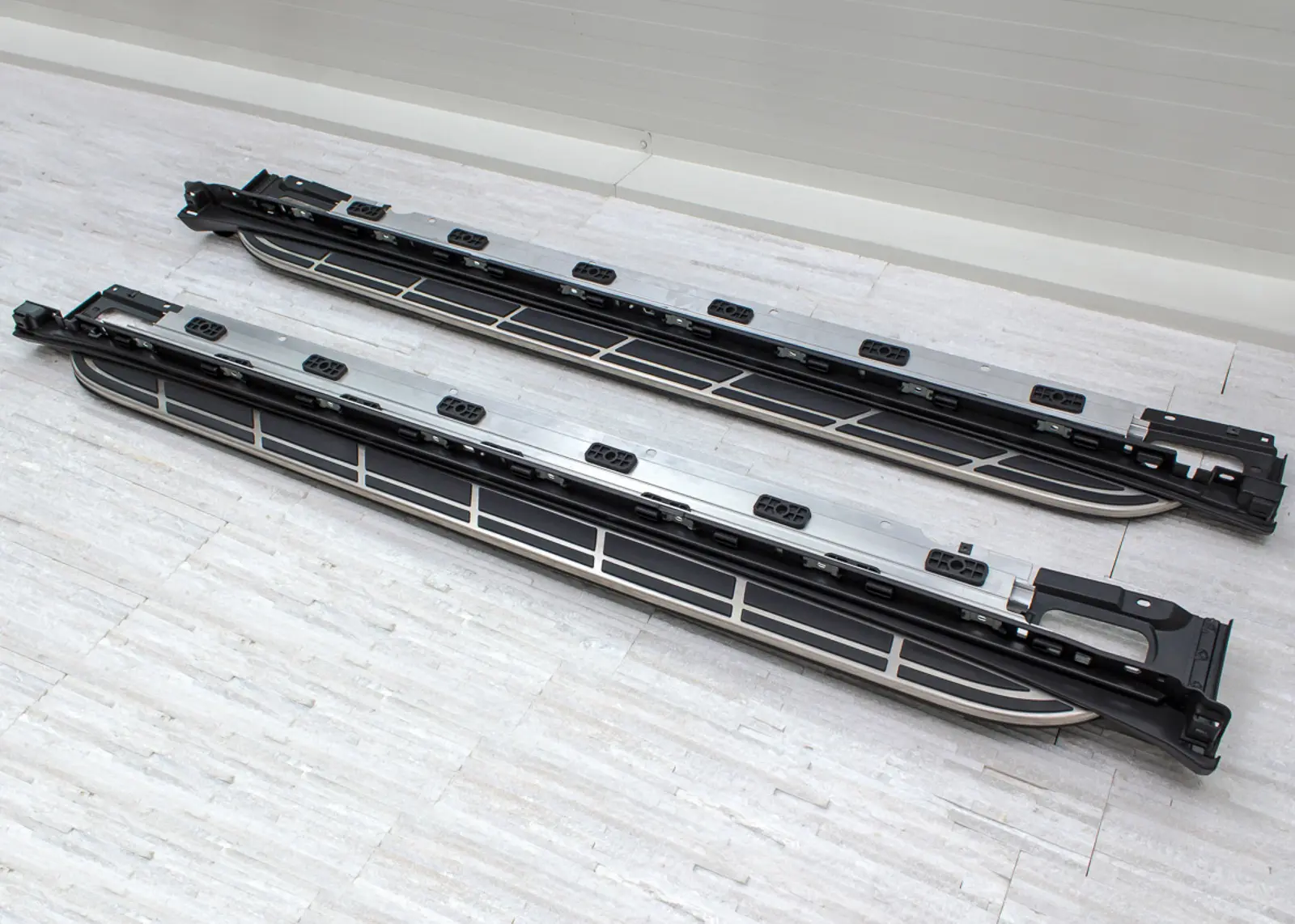 Stigtrinn Porsche Cayenne II (92A) 2010 - 2014 – bilde 4