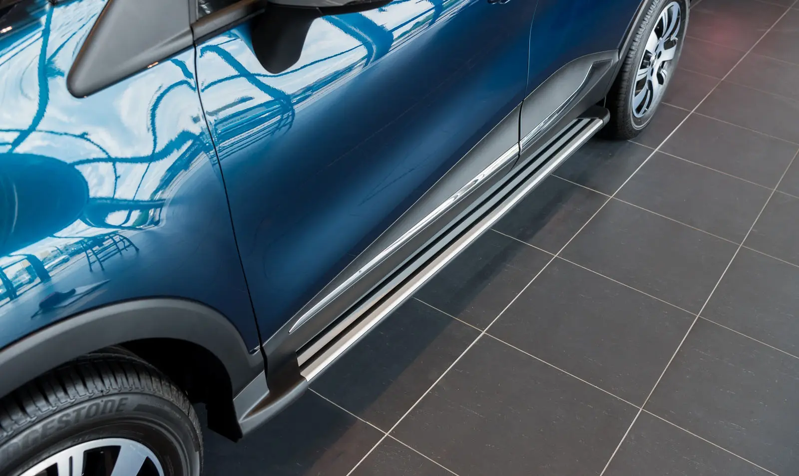 Stigtrinn Renault Captur I 2014-2019
