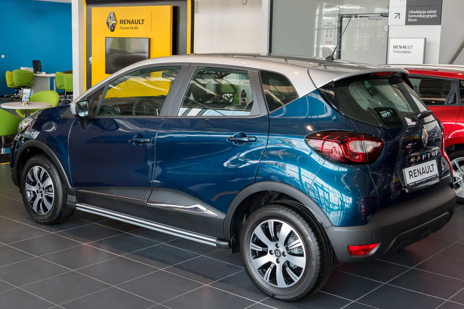 Stigtrinn Renault Captur I 2014-2019 – bilde 4