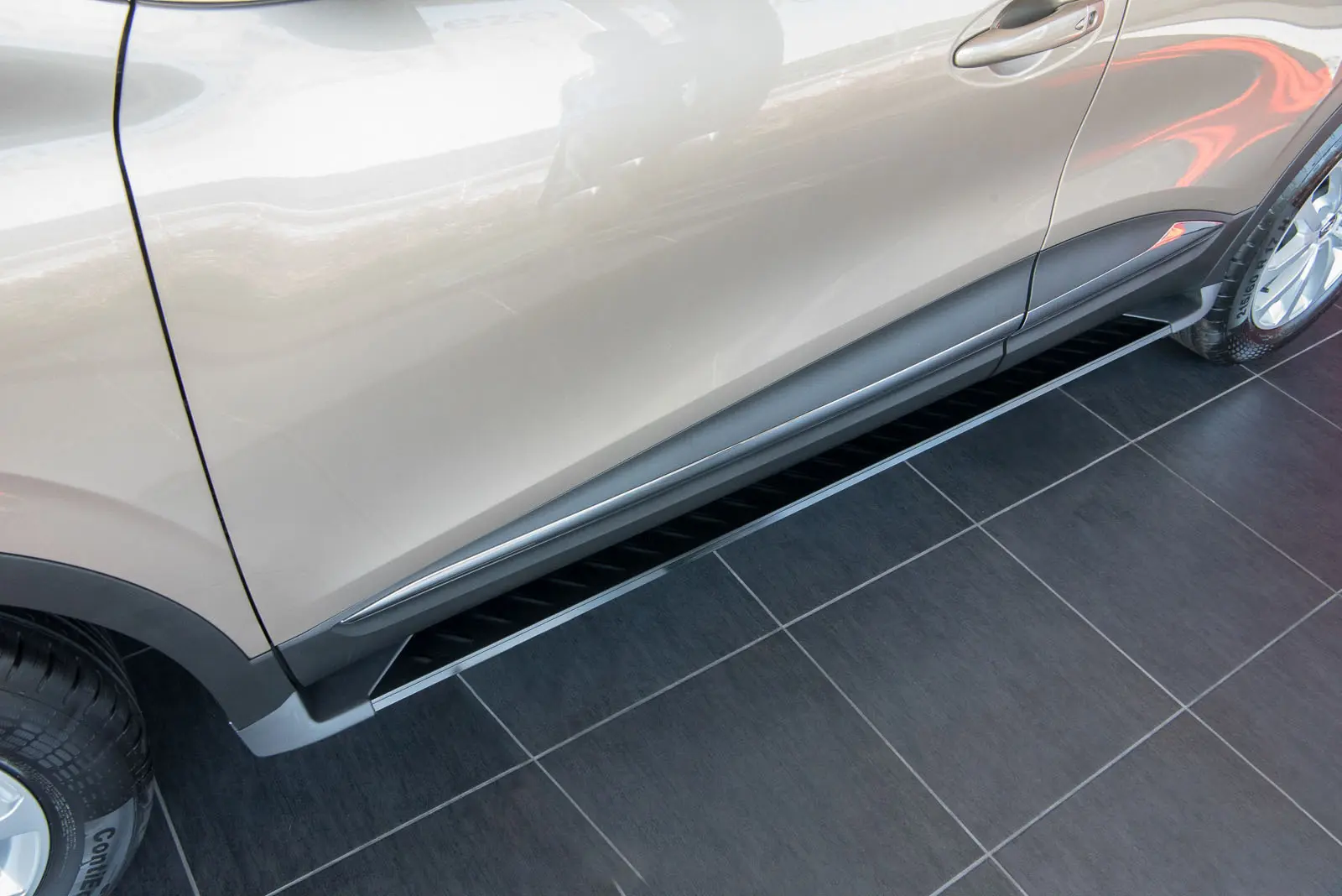 Stigtrinn Renault Kadjar 2016->