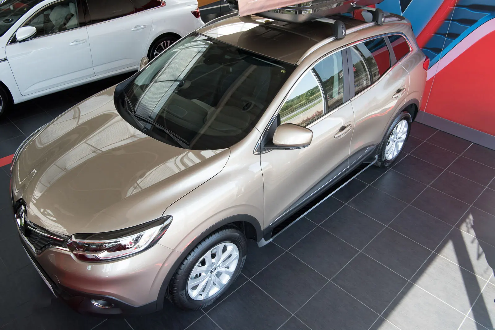 Stigtrinn Renault Kadjar 2016-> – bilde 3