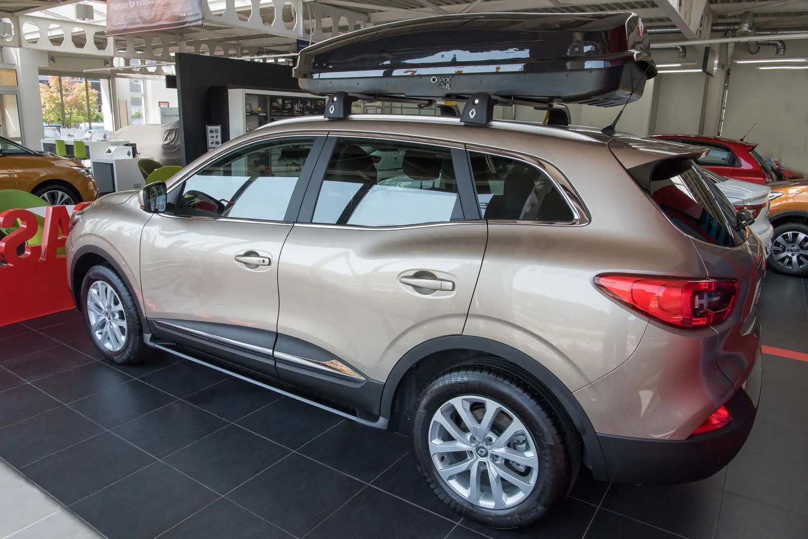 Stigtrinn Renault Kadjar 2016-> – bilde 4