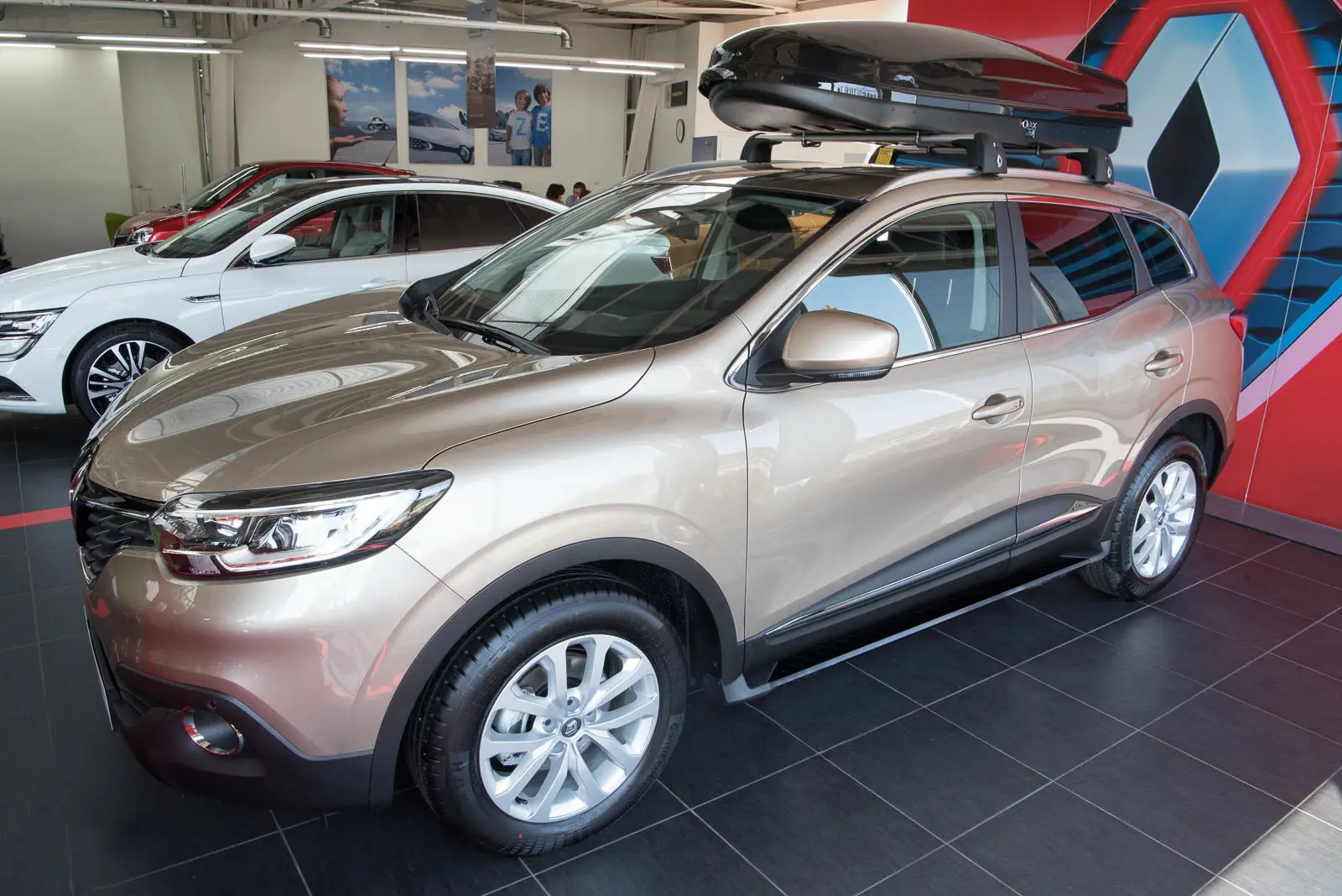 Stigtrinn Renault Kadjar 2016-> – bilde 5