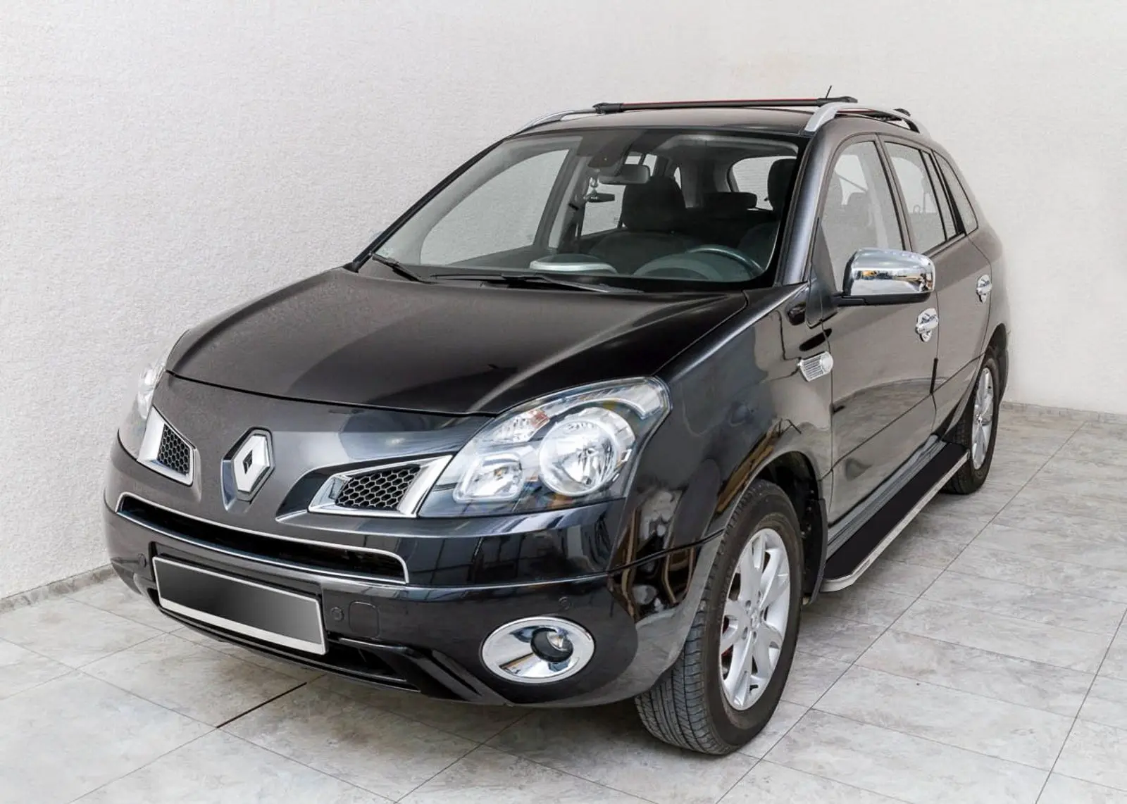 Stigtrinn Renault Koleos I 2007-2016