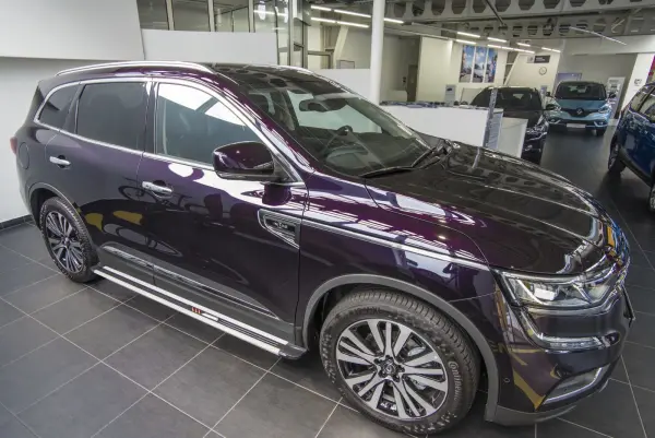 Stigtrinn Renault Koleos II 2017-> – bilde 7