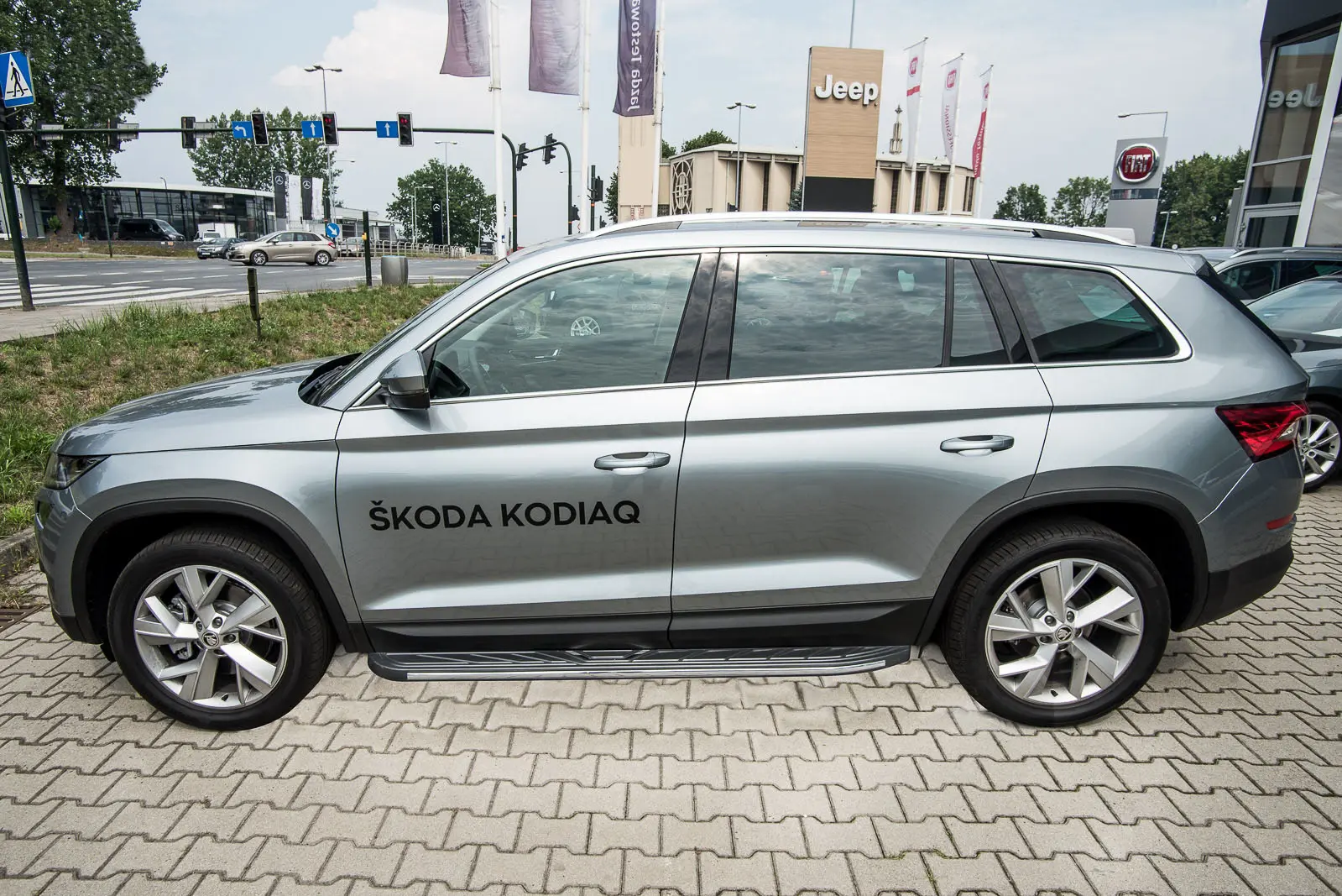 Stigtrinn Škoda Kodiaq I 2016 - 2024 – bilde 7