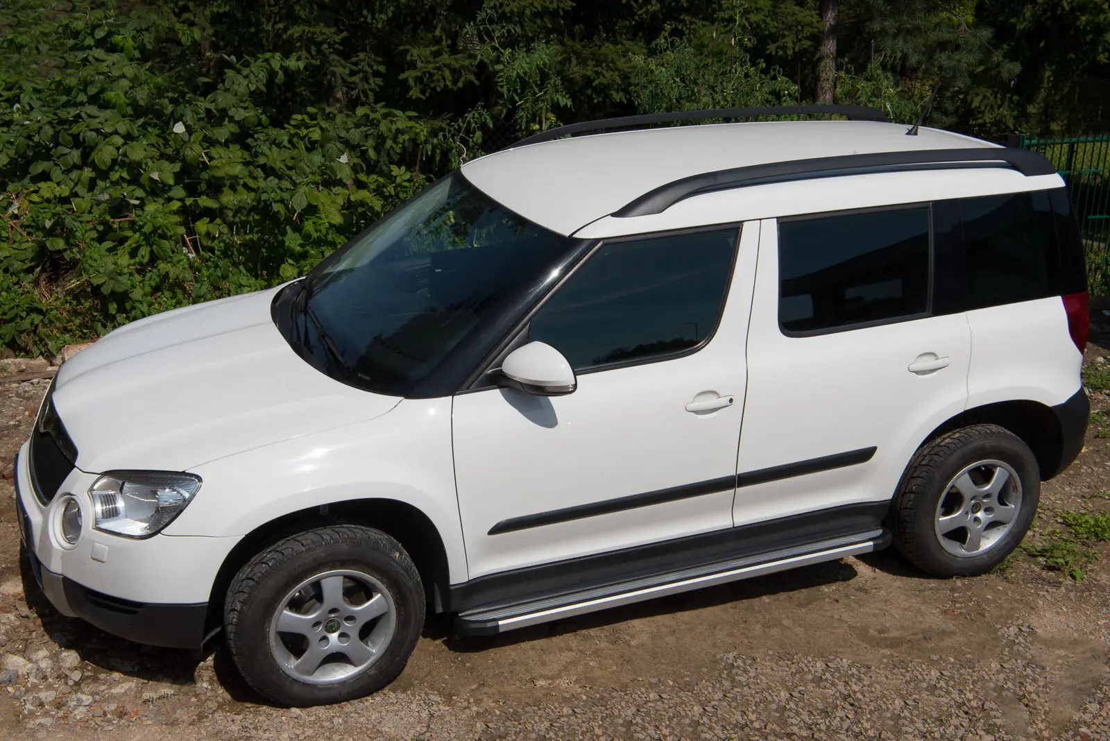 Stigtrinn Skoda Yeti 2013 - 2017 – bilde 3
