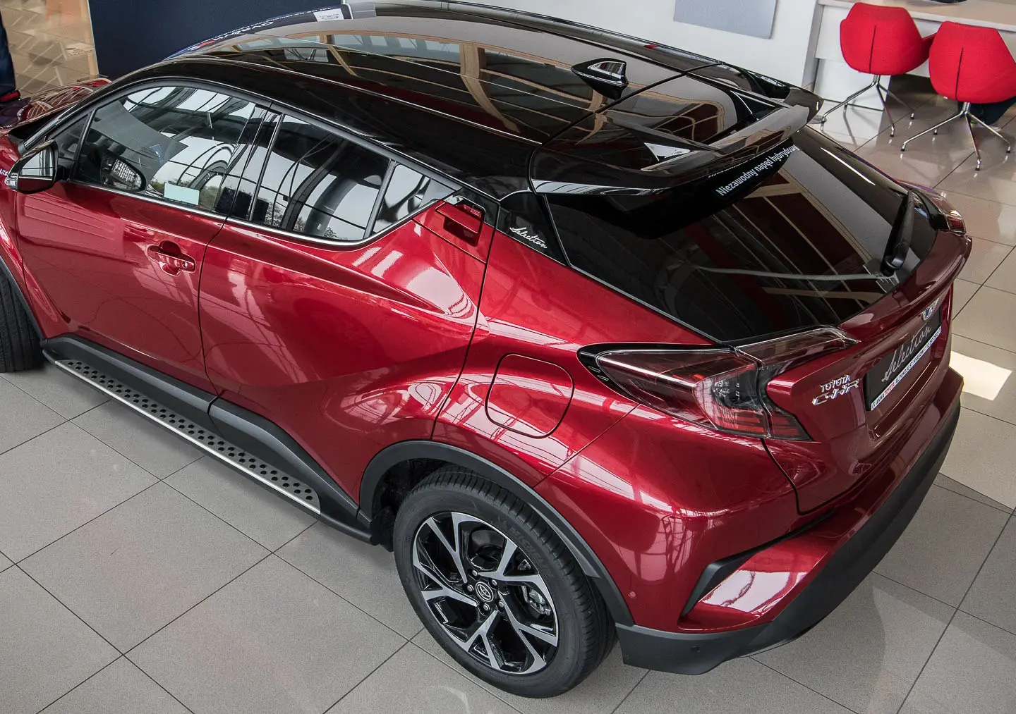 Stigtrinn Toyota C-HR I 2016 - 2023 – bilde 5