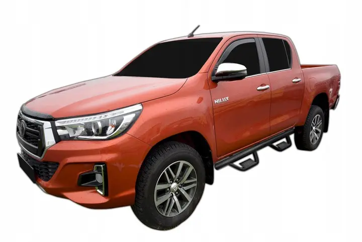 Stigtrinn Toyota Hilux VIII 2015 ->