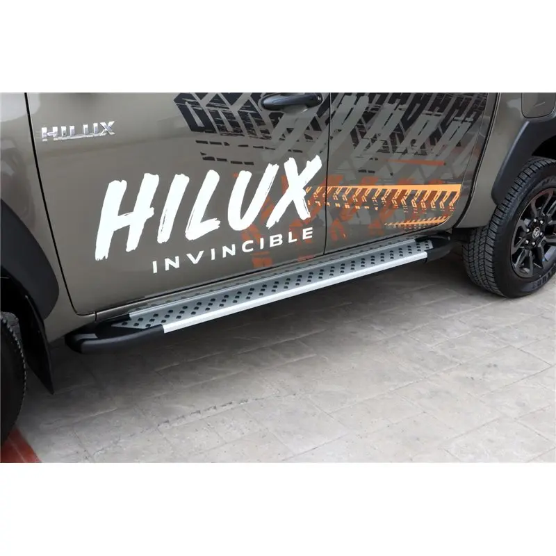 Stigtrinn Toyota Hilux VIII Facelift 2020 -> – bilde 7