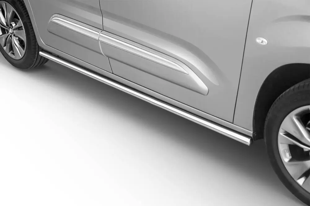 Stigtrinn Toyota Proace City / Proace City Verso 2019-> │ L1 - 2785 mm Chrome Edition