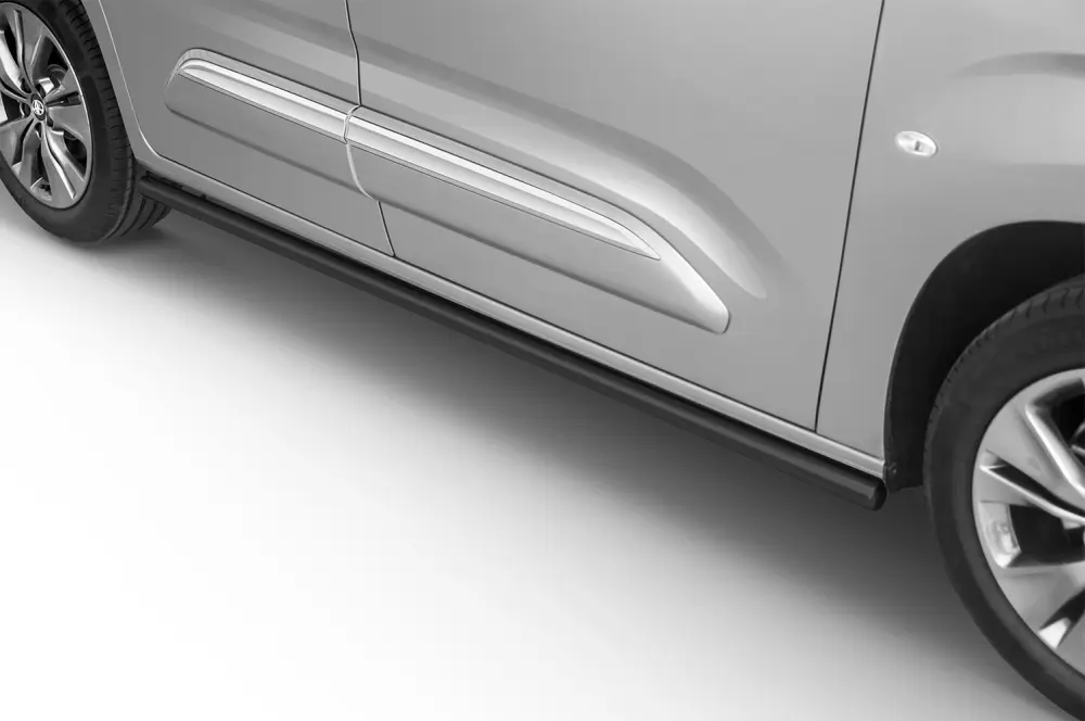 Stigtrinn Toyota Proace City / Proace City Verso 2019->  │ L2 - 2975mm (Long) Black