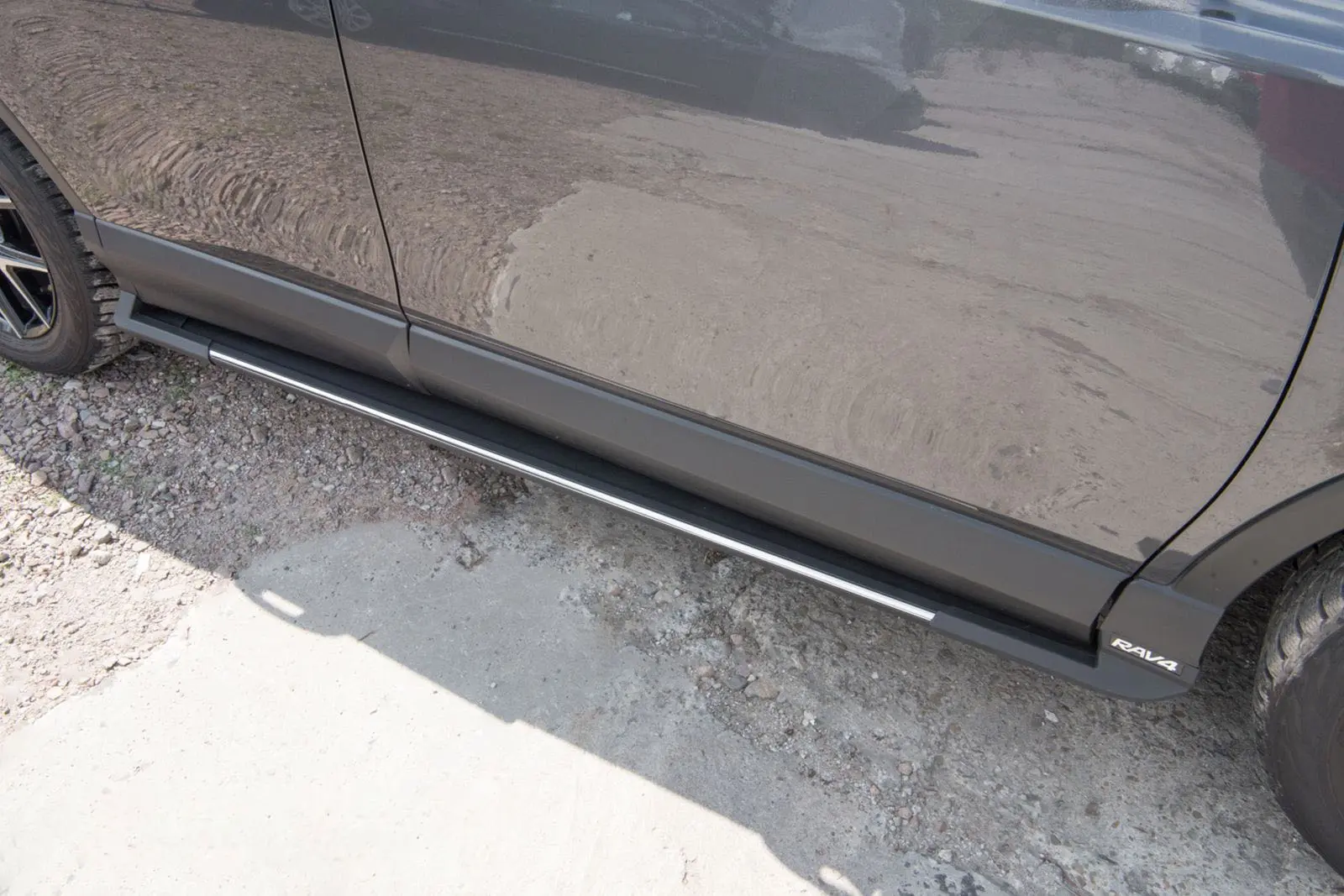 Stigtrinn Toyota RAV 4 2013-2019 – bilde 2