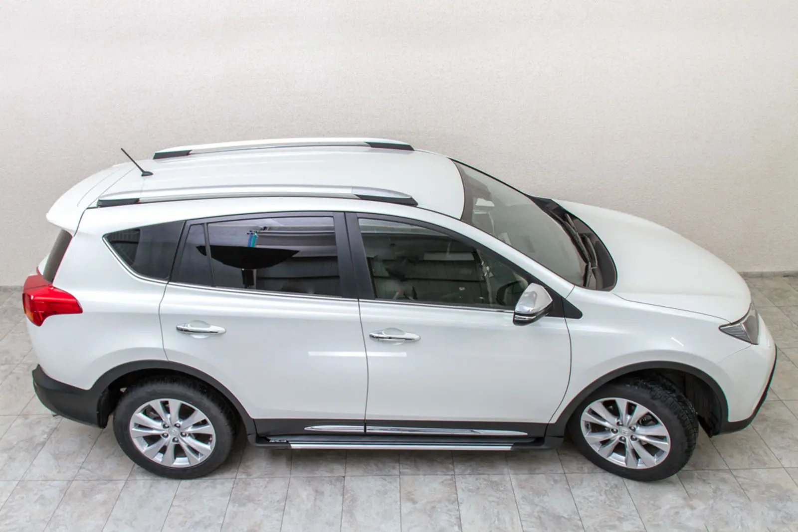 Stigtrinn Toyota RAV4 2013 - 2015 – bilde 3