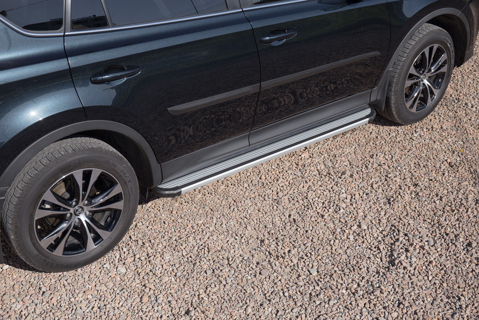 Stigtrinn Toyota RAV4 IV 2013 - 2015 – bilde 2