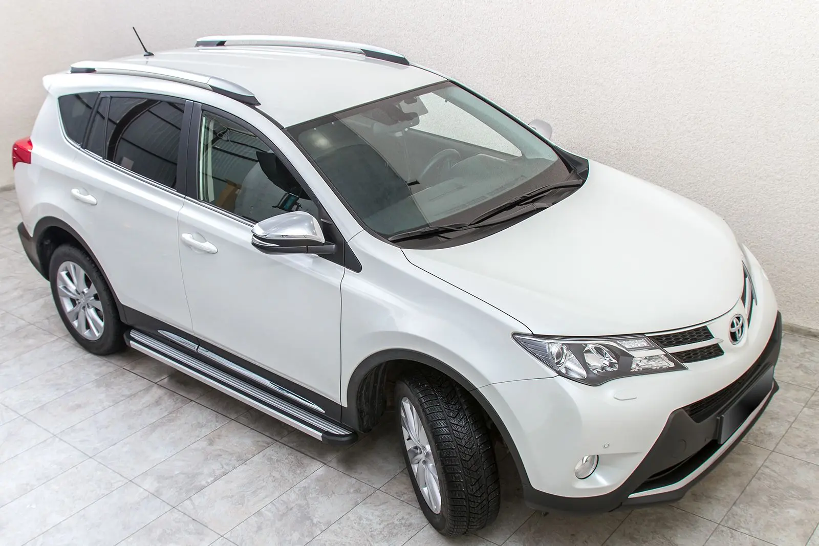 Stigtrinn Toyota RAV4 IV 2013 - 2015 – bilde 6