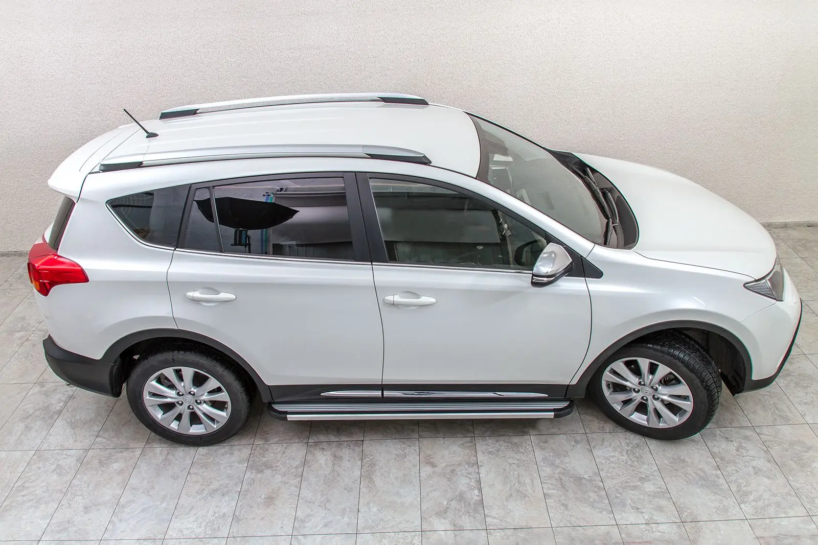 Stigtrinn Toyota RAV4 IV 2013 - 2015 – bilde 7