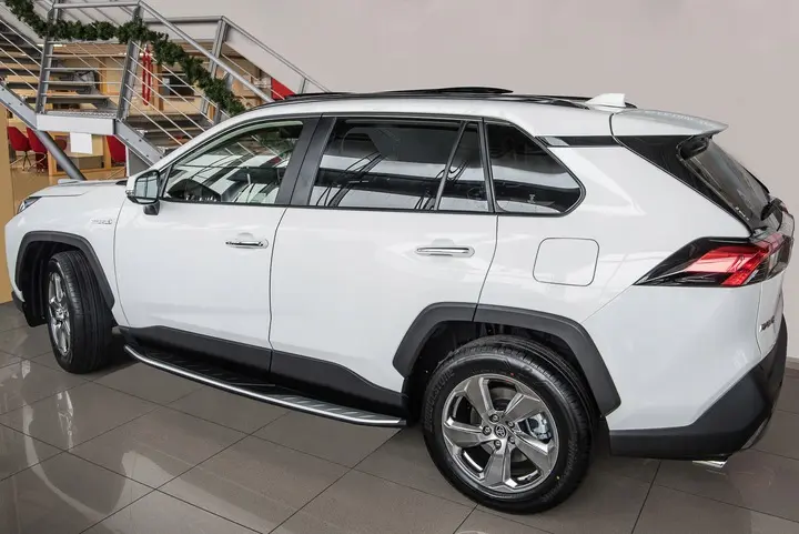 Stigtrinn Toyota RAV4 V 2019 -> / Toyota RAV4 Plug-in Hybrid 2020 -> – bilde 3