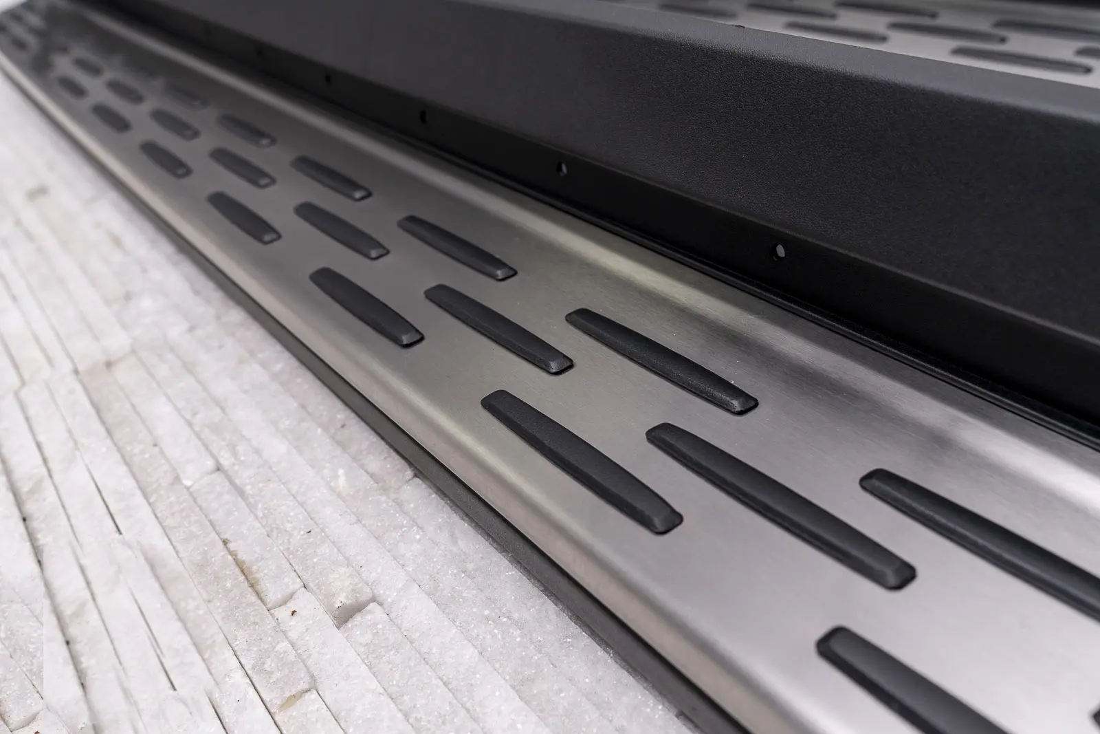 Stigtrinn Volvo XC40 2017-> Image 6