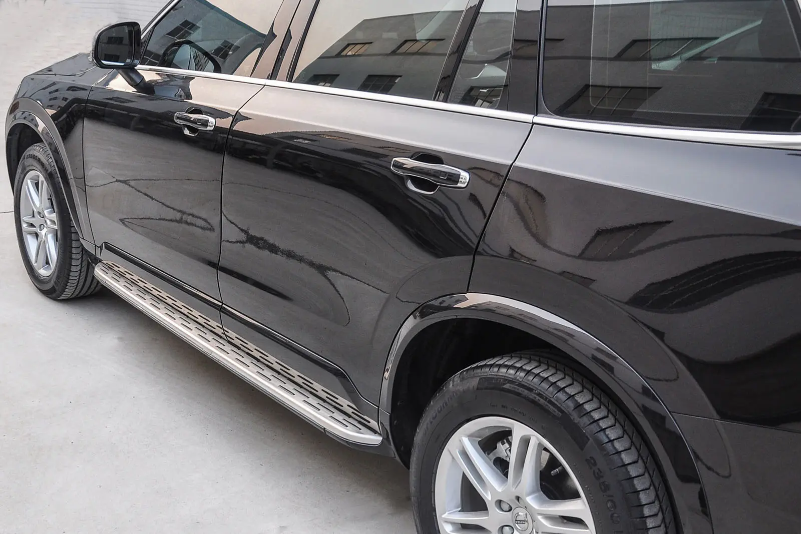Stigtrinn Volvo XC90 I 2002 - 2016 – bilde 2