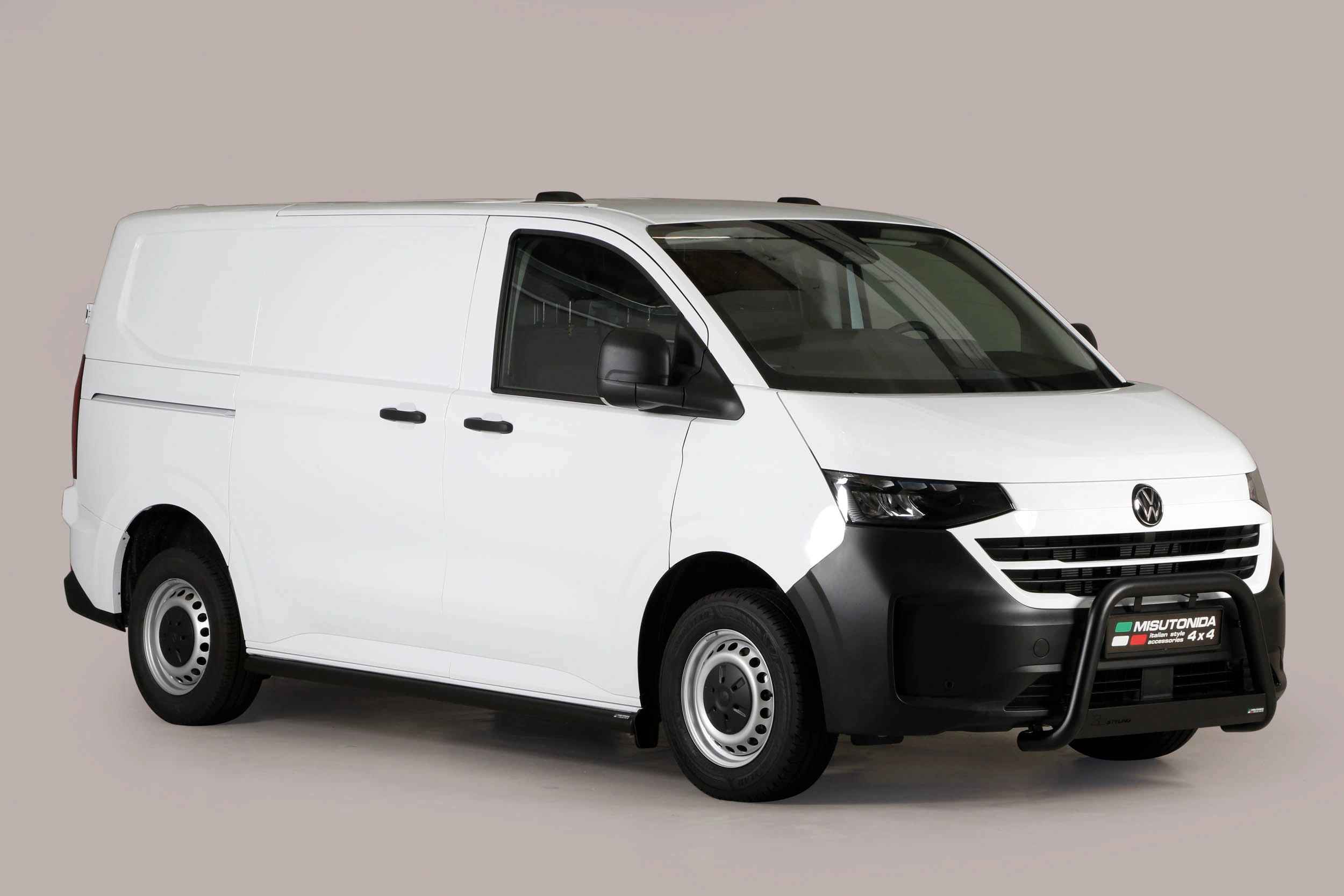 Stigtrinn VW Transporter T7 / Caravelle T7 2024 -> │ Kort (L1) - D - Ø63mm Black – bilde 2
