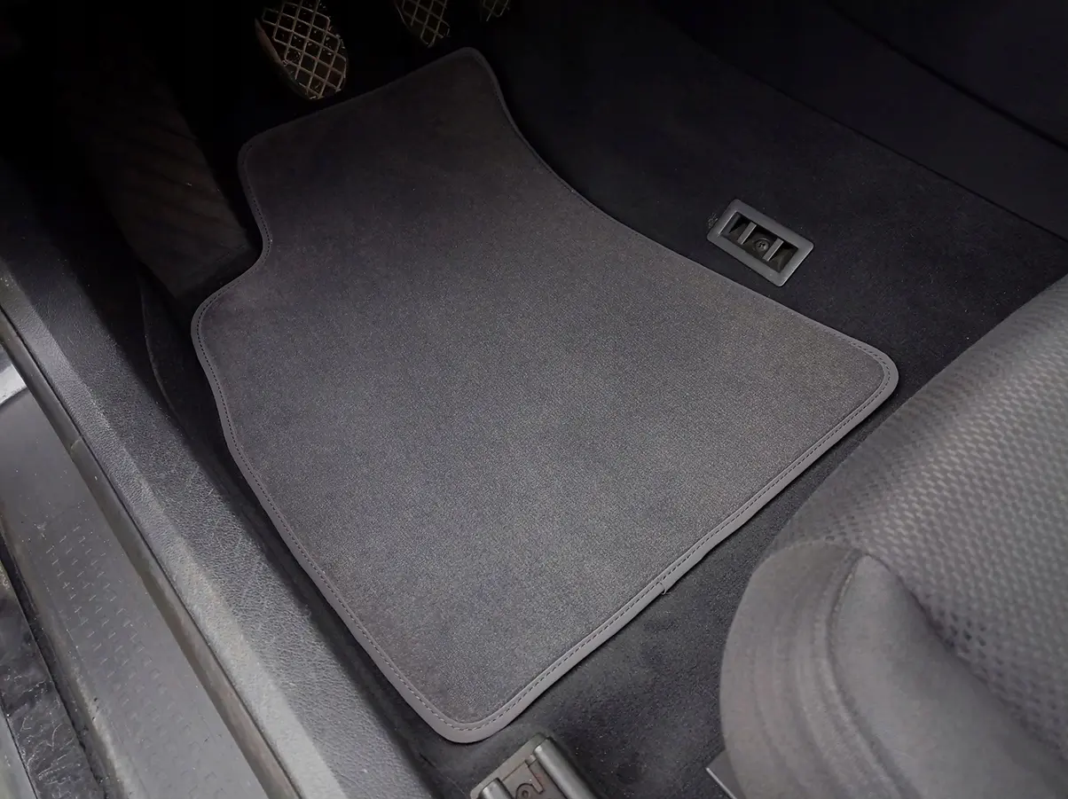Stoffmatter grey Mercedes-Benz W123 1975 - 1986 – bilde 6