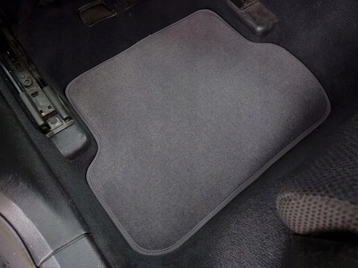 Stoffmatter grey Mercedes-Benz W123 1975 - 1986 – bilde 8
