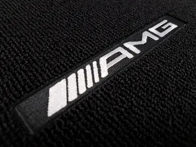 Stoffmatter Mercedes-Benz AMG C (W205 / S205) 2014 - 2021 │ Genuine® Black Velour Floot Mats - sett 4 stk. – bilde 2