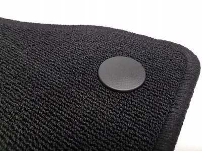 Stoffmatter Mercedes-Benz AMG C (W205 / S205) 2014 - 2021 │ Genuine® Black Velour Floot Mats - sett 4 stk. – bilde 3