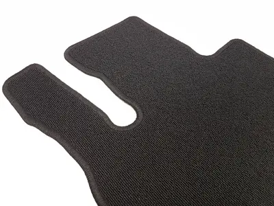 Stoffmatter Mercedes-Benz AMG C (W205 / S205) 2014 - 2021 │ Genuine® Black Velour Floot Mats - sett 4 stk. – bilde 4
