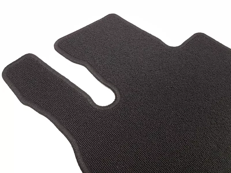 Stoffmatter Mercedes-Benz C (W205 / S205) 2014 - 2021 │ Genuine® AMG Floor Mats - sett 4 stk. – bilde 4