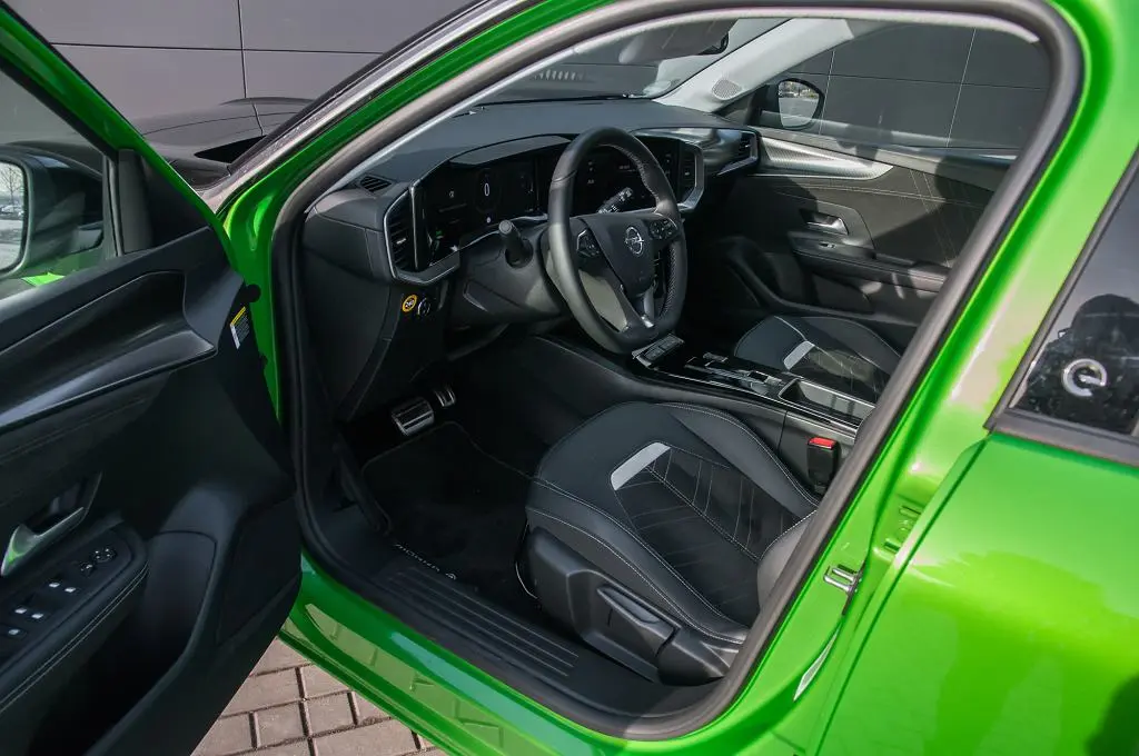 Stoffmatter Opel Mokka-e 2020-> – bilde 2
