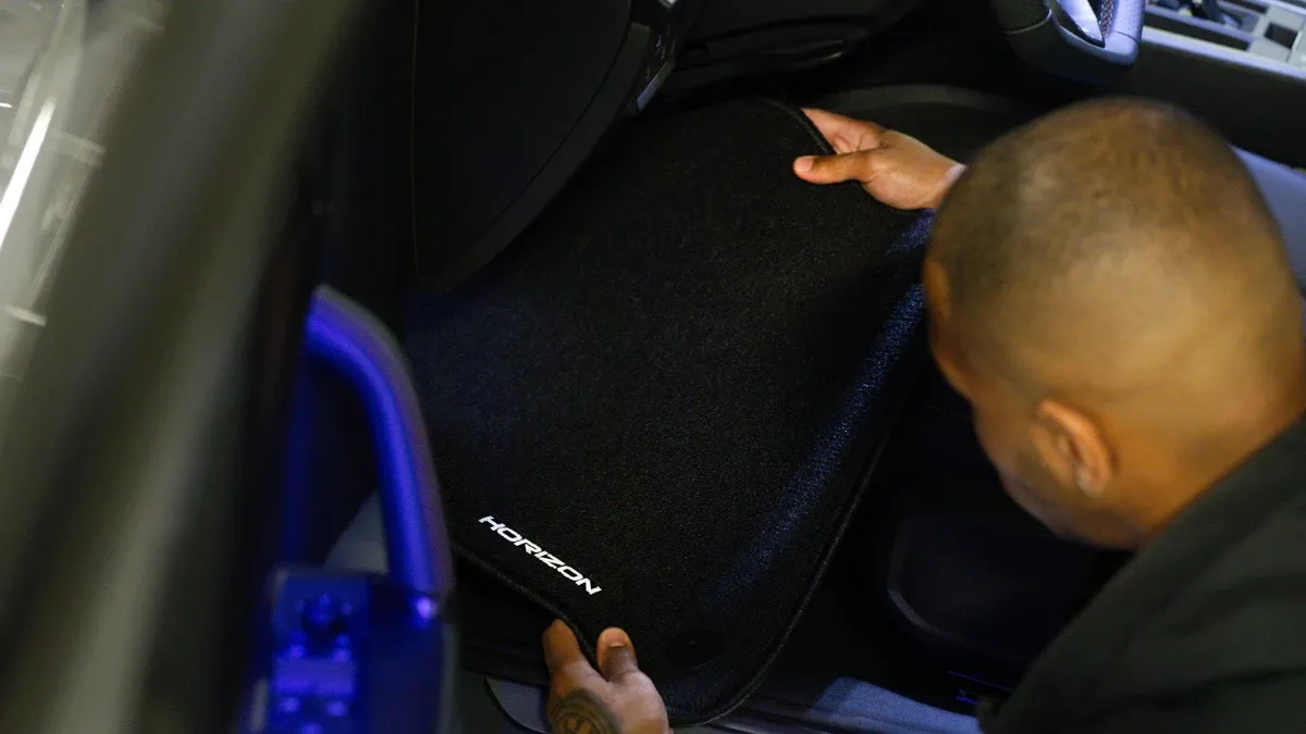 Stoffmatter Tesla Model 3 2017 -> Image 8