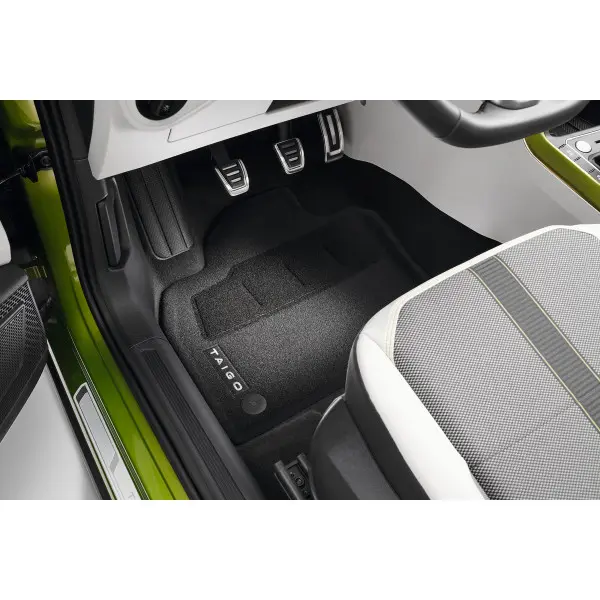 Stoffmatter VW Taigo 2022 ->
