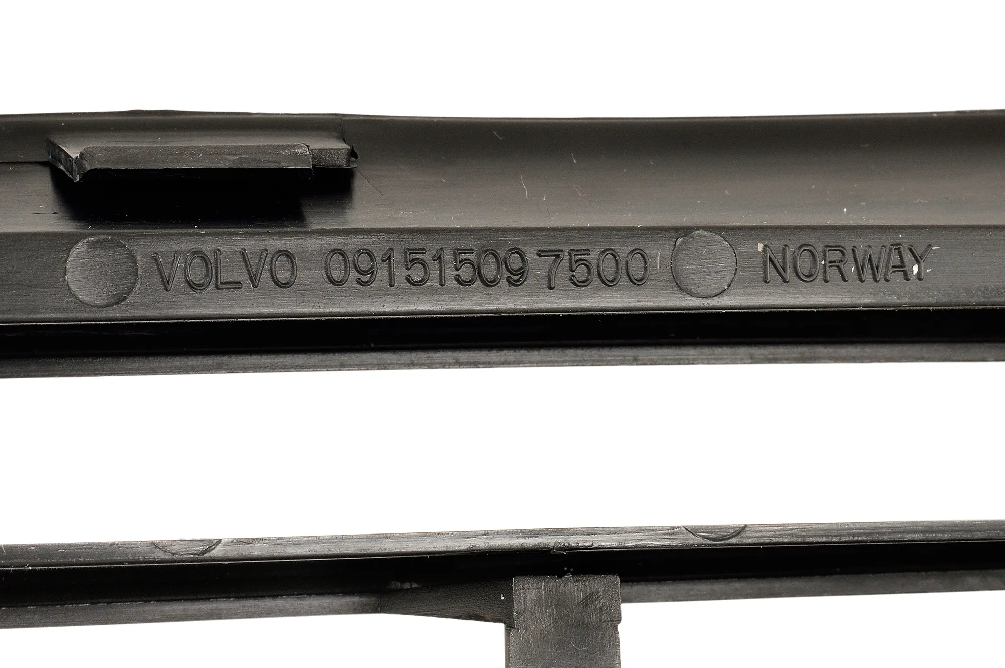 Støtfangergrill Volvo Genuine® S70 / V70 (1997-2000) │ høyre, foran, uten tåkelys – bilde 2