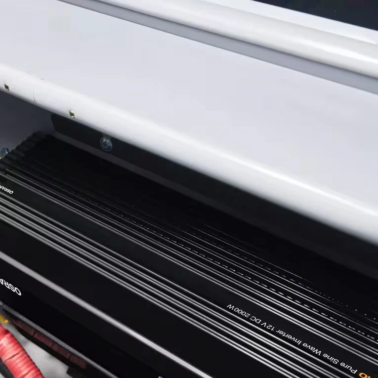 Strøminverter Osram POWERinvert PRO 2000W │ Spenningsomformer Pure Sine Wave 12V til 230V – bilde 11