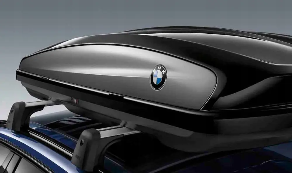 Takboks BMW │ Roof Box 320 Lockable Quick Attachment System - Skiboks Black Edition Image 5