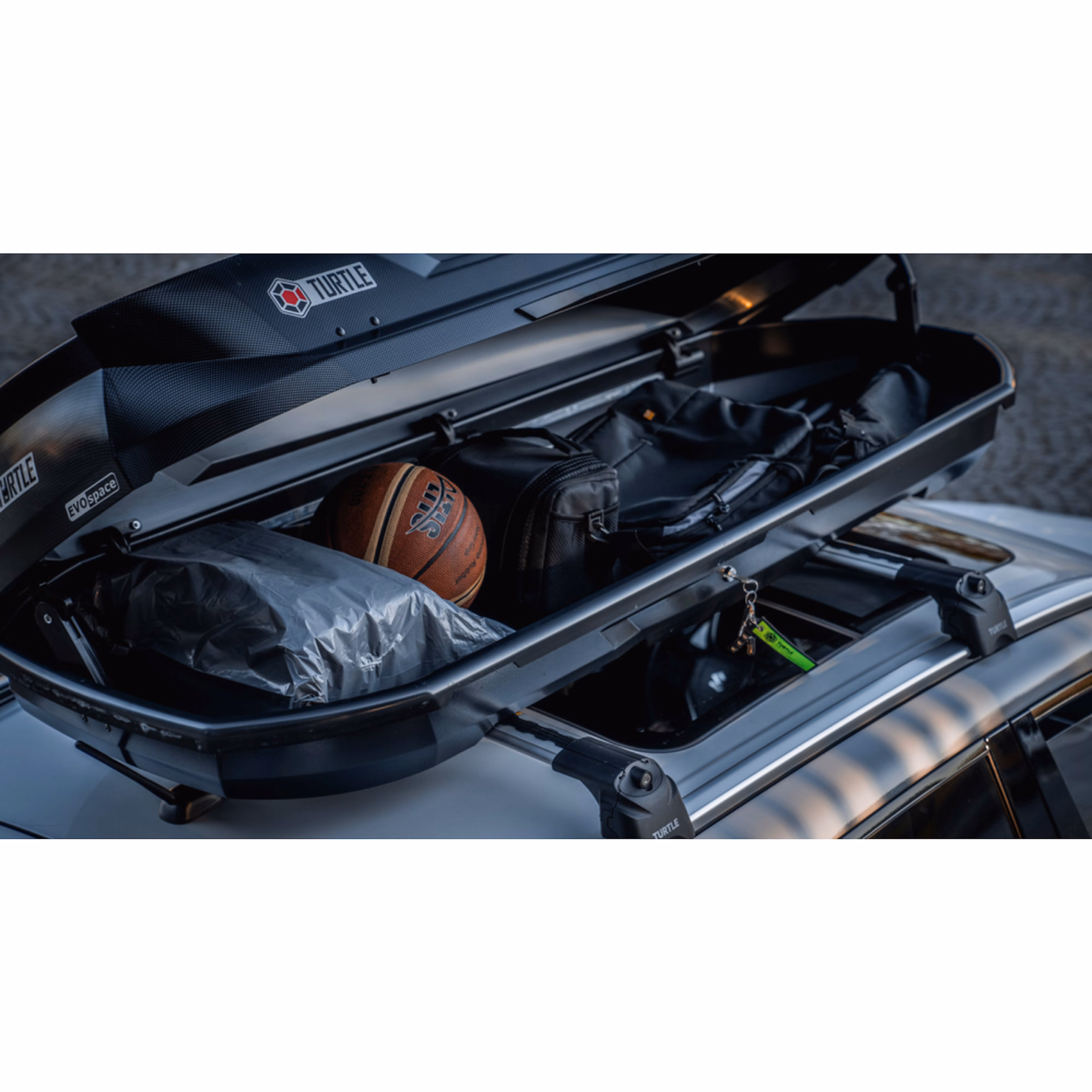 Takboks Evo Space 320 │ Skiboks Roof Box - Black Piano Edition – bilde 14
