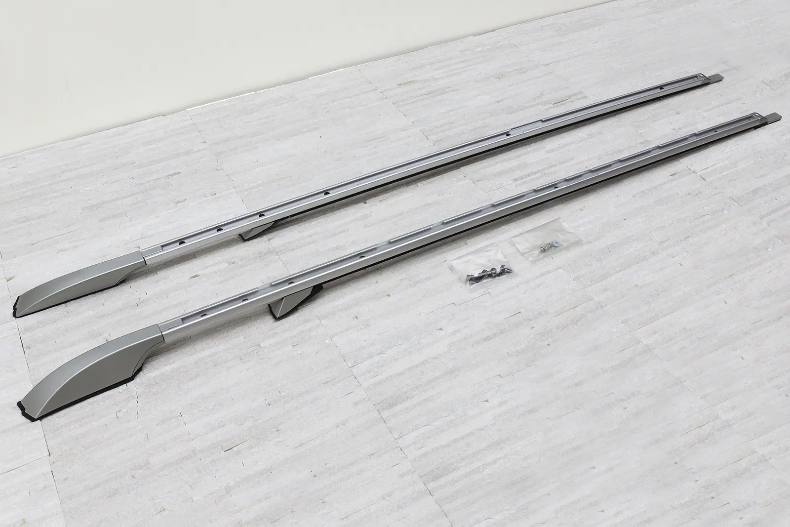 Takrails Land Rover Discovery 3 / 4 (L319) 2004 - 2016 – bilde 3