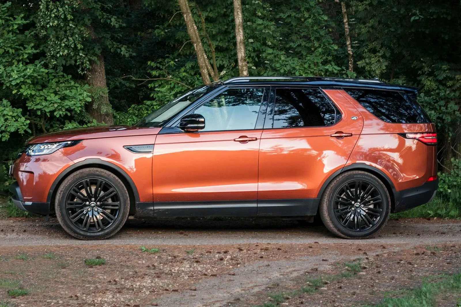 Takrails Land Rover Discovery 5 (L462) 2016 -> – bilde 4
