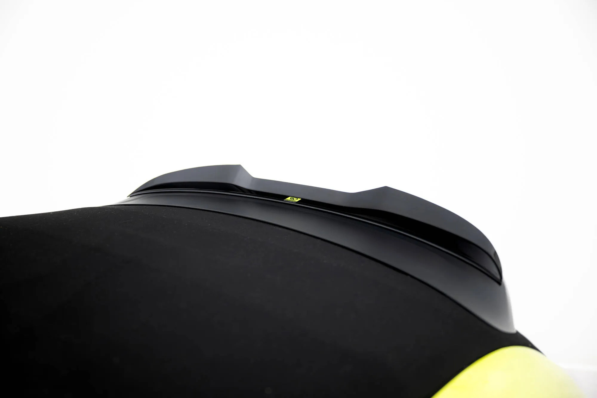 Takspoiler Abarth 500e 2023 -> | Glossy Black Edition – bilde 3