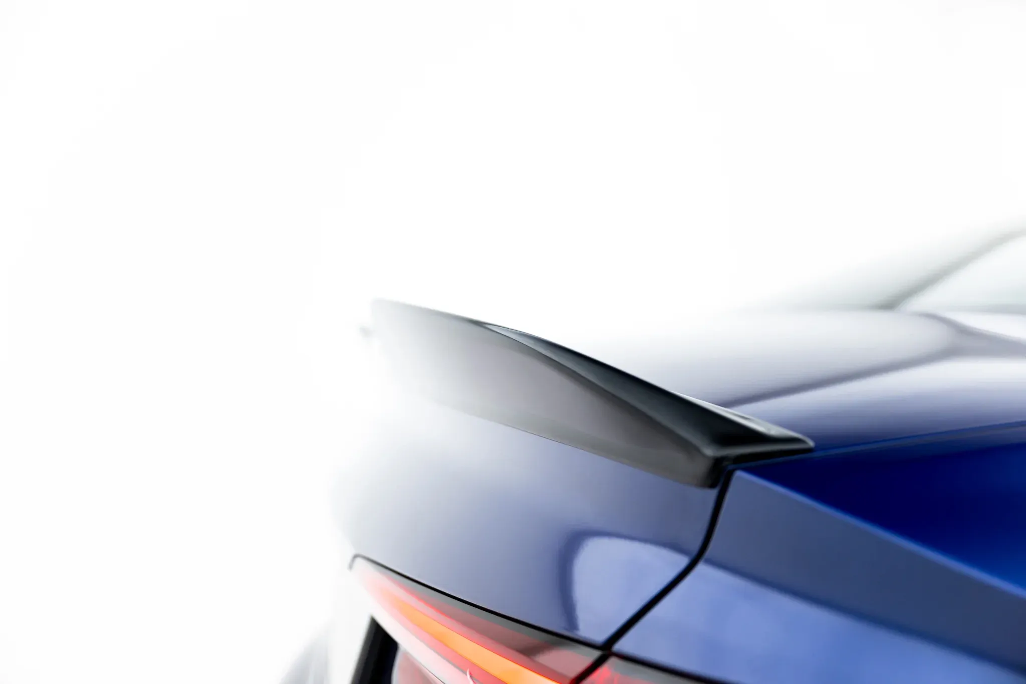 Takspoiler Audi A5 S-Line (F5) Facelift 2019 - 2024 | Glossy Black Edition – bilde 4