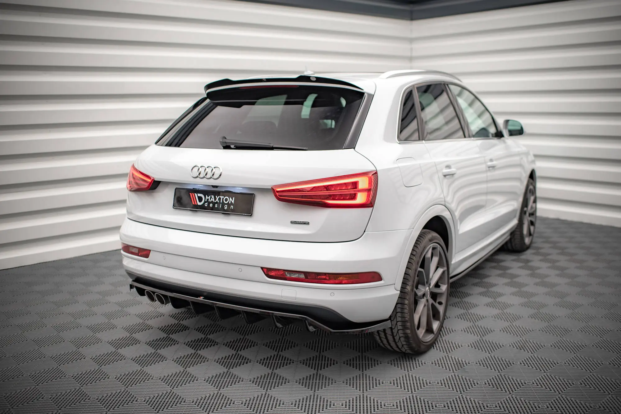 Takspoiler Audi Q3 8U Facelift 2014 - 2018 – bilde 4