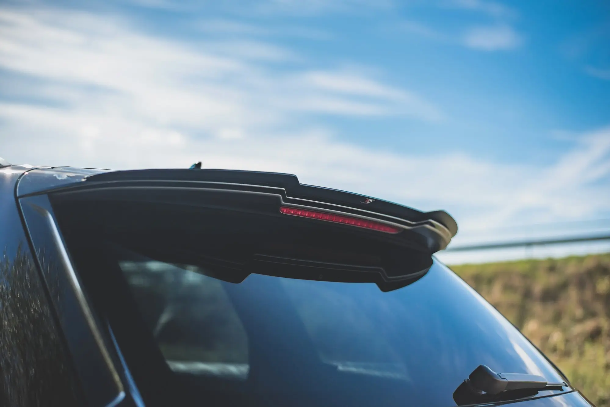TAKSPOILER Audi Q7 4M S-Line / SQ7 4M 2015 - 2019 – bilde 2