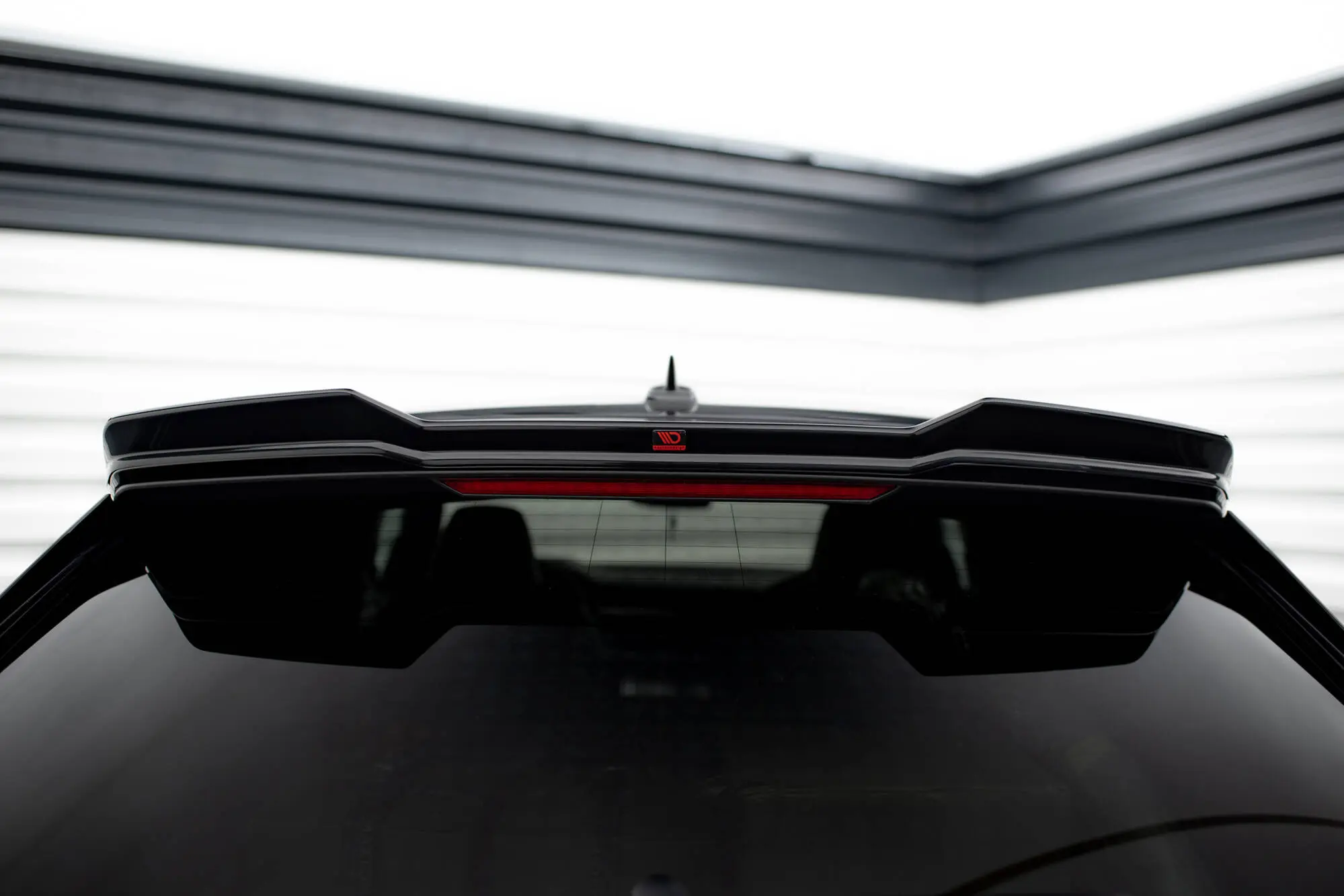 Takspoiler Audi RS Q8 2019 - > | 3D Glossy Black Edition – bilde 4