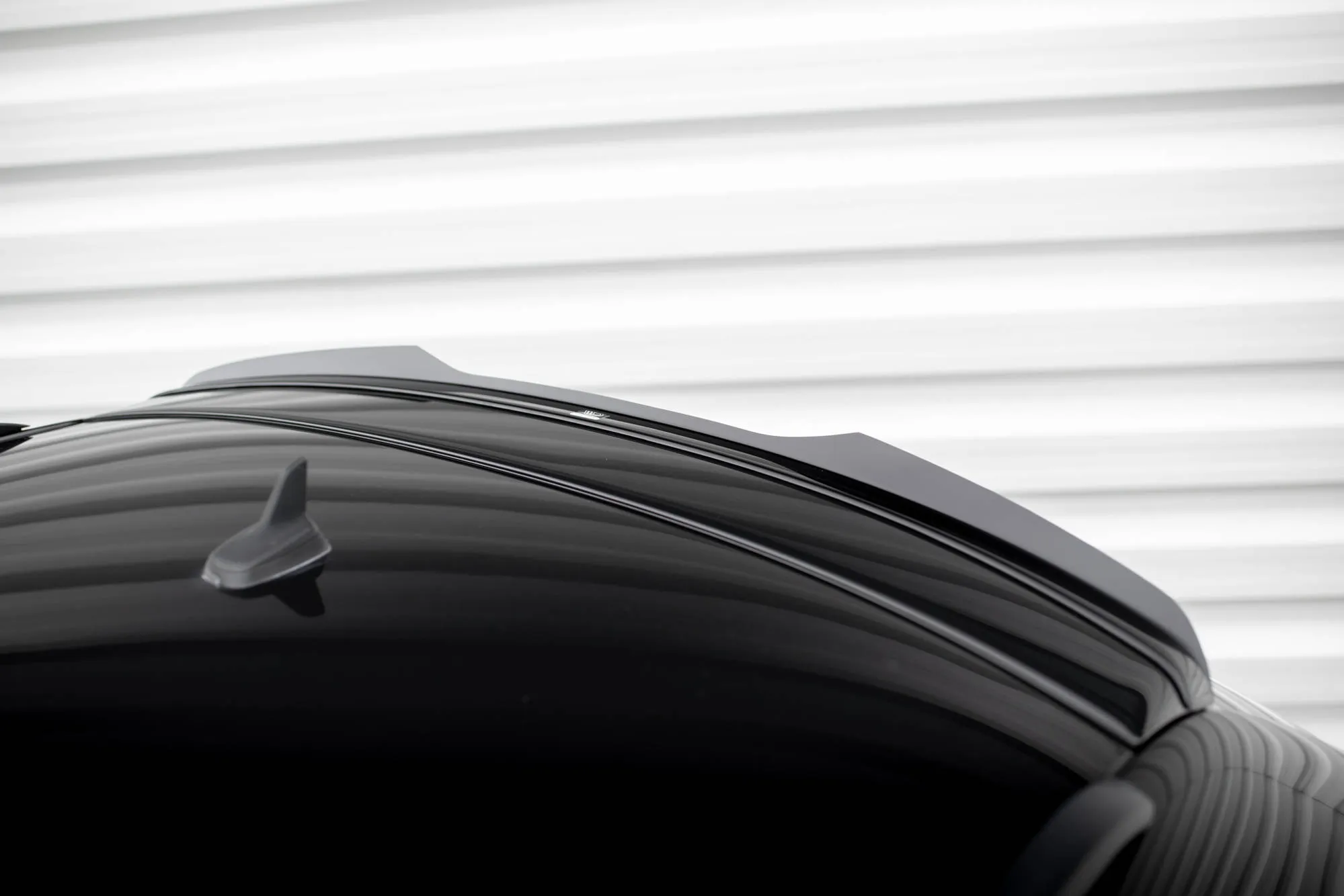 Takspoiler Audi RS6 (C6) Avant 2007-2010 | Glossy Black Edition – bilde 2