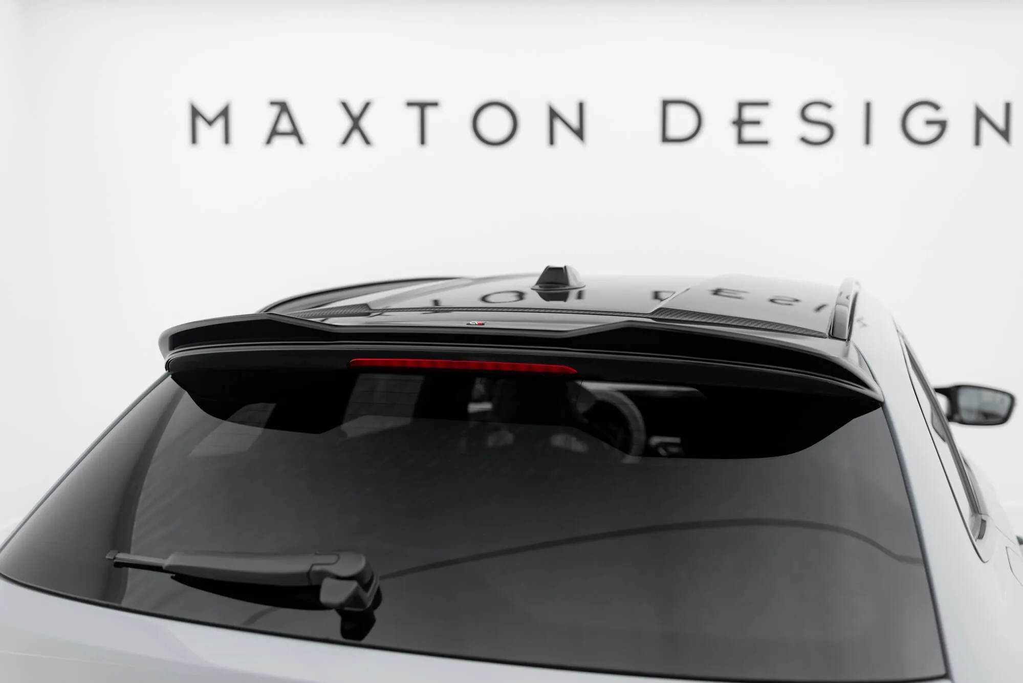 Takspoiler BMW M3 (G80) 2021-2026 | Glossy Black Edition