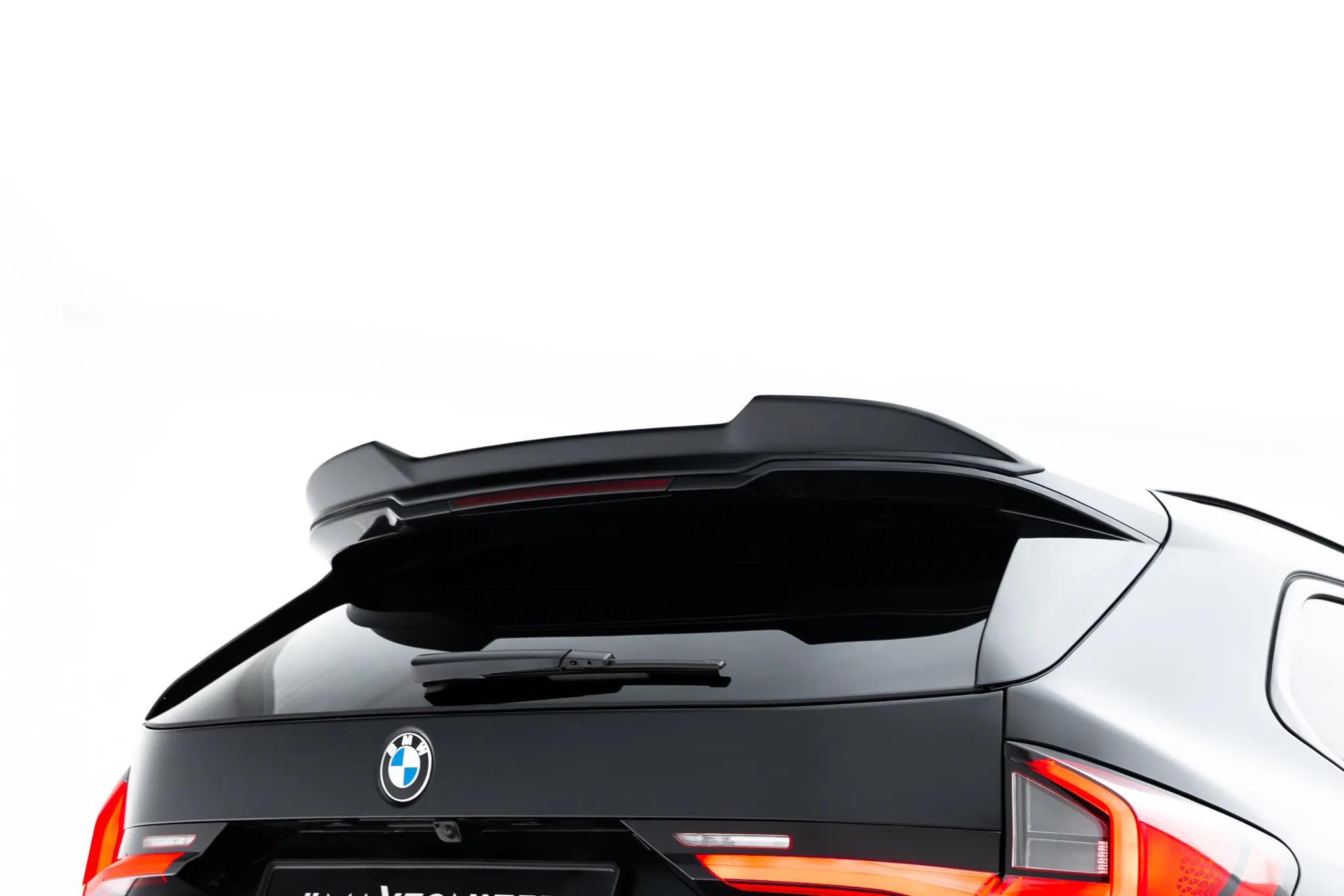 Takspoiler BMW X1 M35i (U11) 2022 -> | Glossy Black Edition – bilde 2