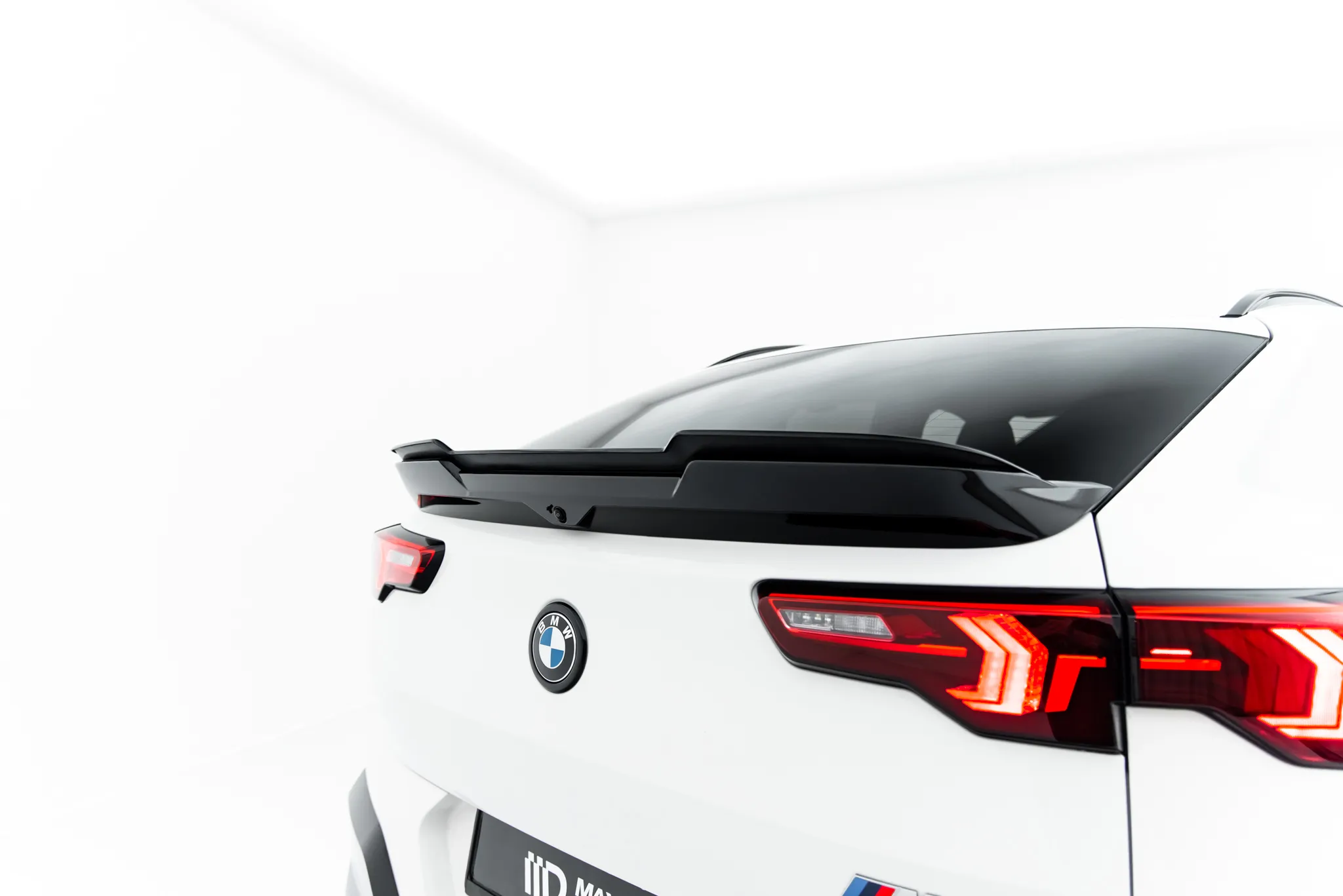 Takspoiler BMW X2 M35i (U10) 2023 -> | Glossy Black Edition