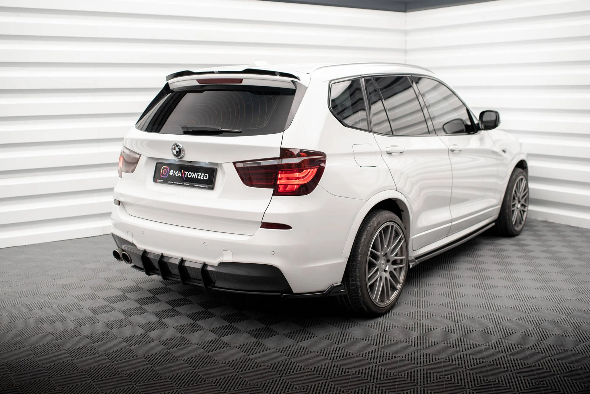 Takspoiler BMW X3 (F25) LCI 2014 - 2017 | Glossy Black Edition – bilde 2